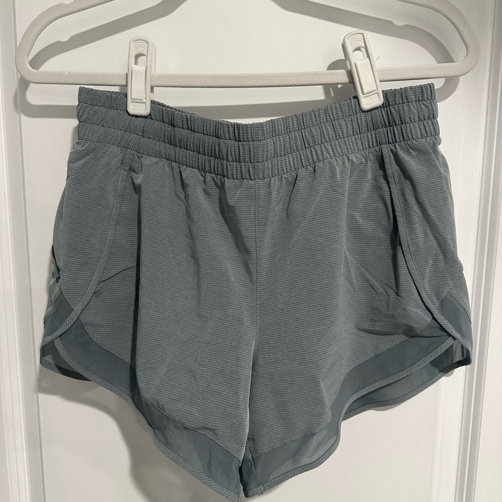 Athleta Womens Mesh Racer Short 4” metropolis gray